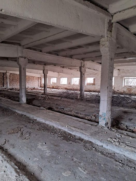 Продаж приміщення (ферми).