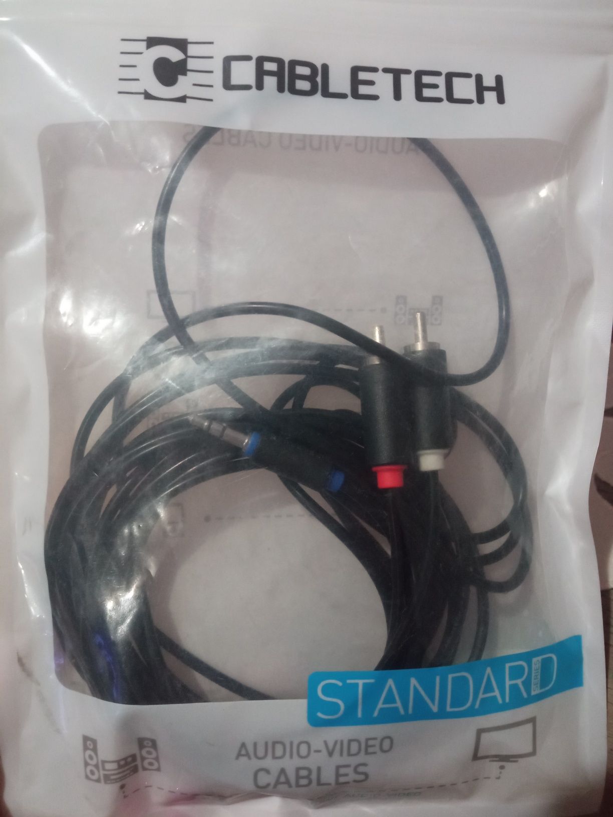 Kabel audio-video