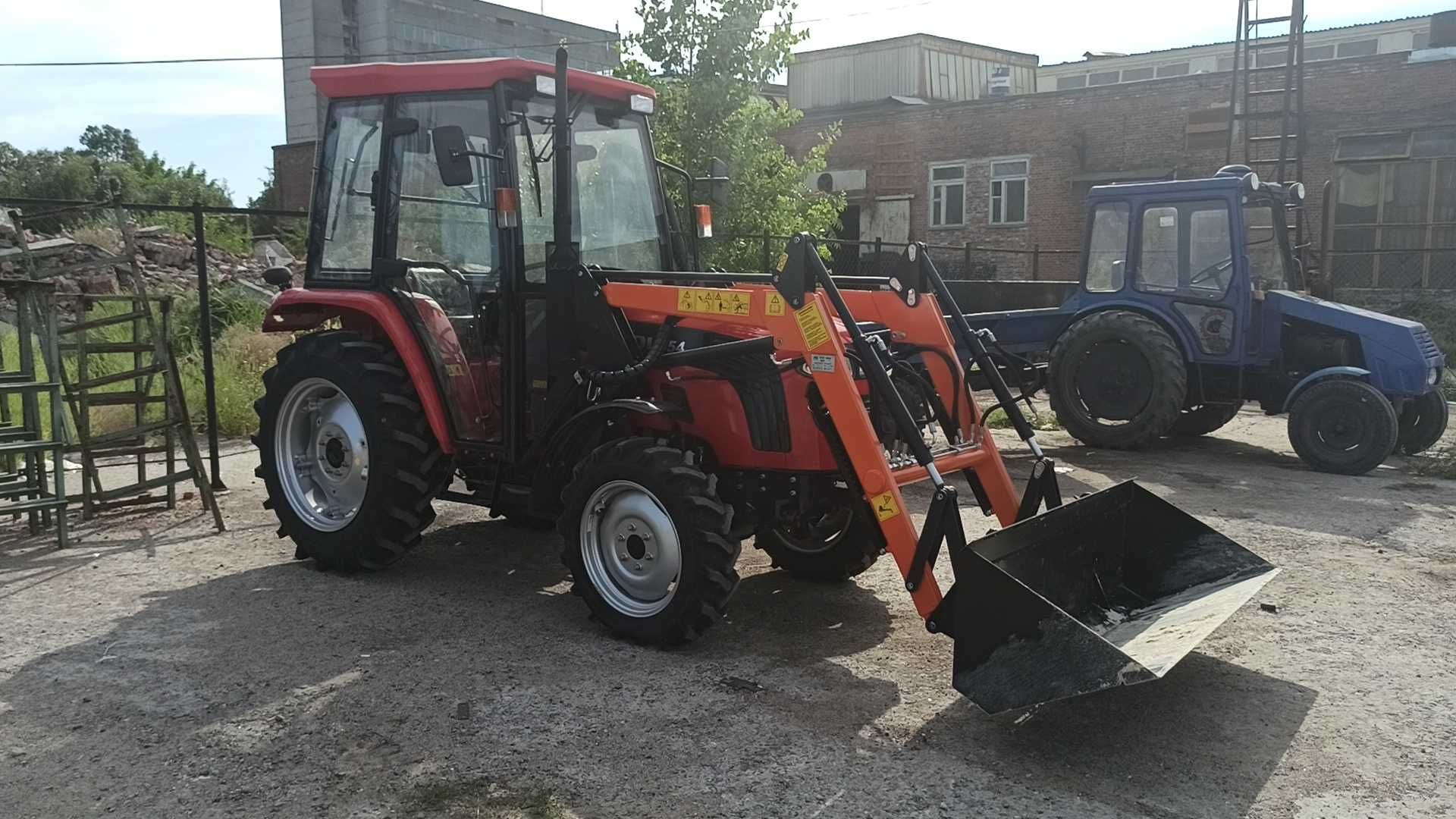 Навантажувач НТ-800 на міні трактори Lovol. Foton. Кentavr та інші.