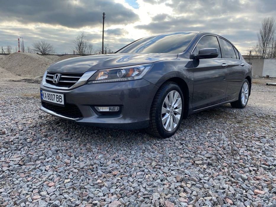 Продам Honda Accord IX 2014 року в хорошому стані