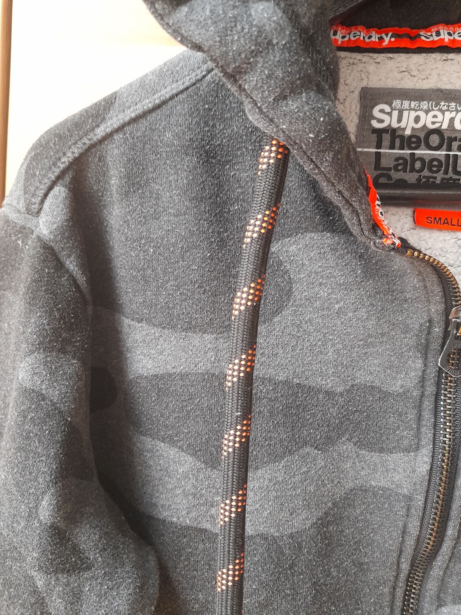 Bluza z kapturem Superdry