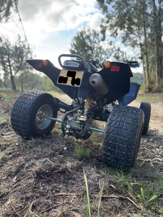 Moto 4 matriculada 2 Lugares de livrete