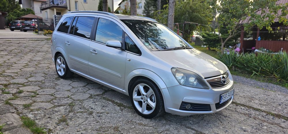 Poszanowana Zafira B 1.8lpg 140km Cosmo! Bez rdzy! Okazja !!
