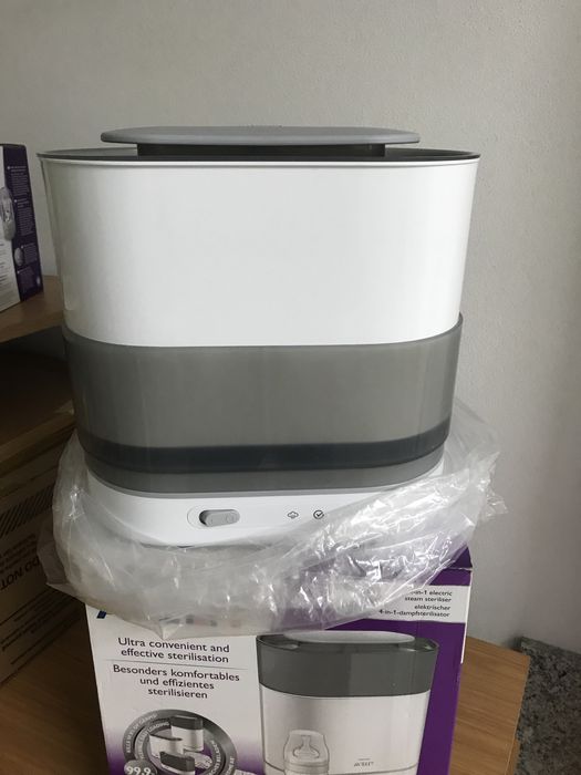 Esterilizador de Biberões a vapor Elétrico Philips Avent
