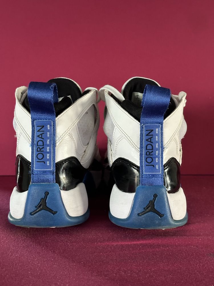 Nike Jordan Jumpman Two Trey r.41