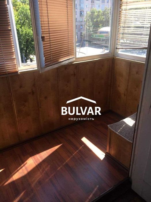 Продам 2к.кв. 48 м² в первом доме от метро Научная, Центр, Госпром