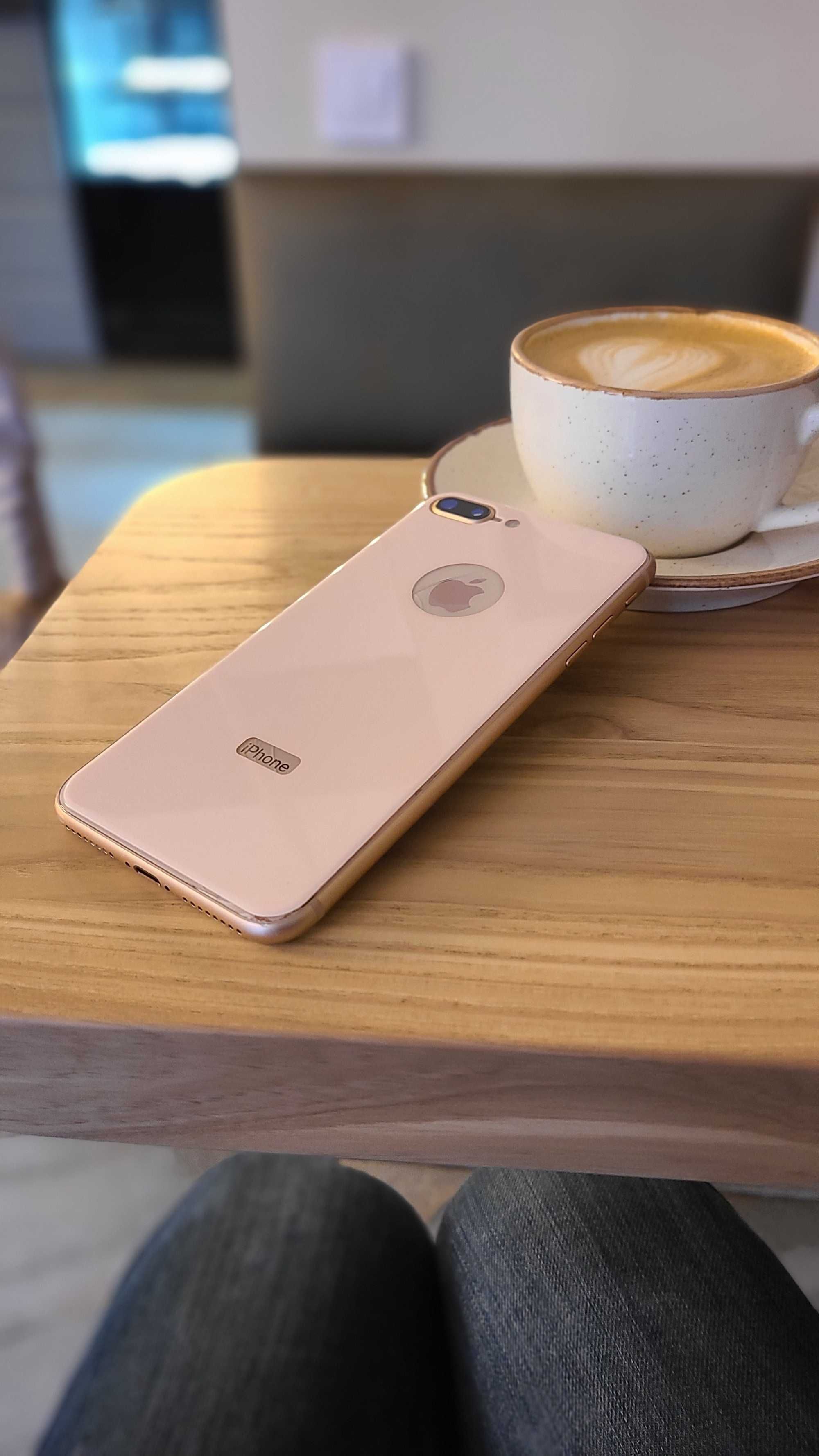 iphone 8 Plus 64 Rose gold