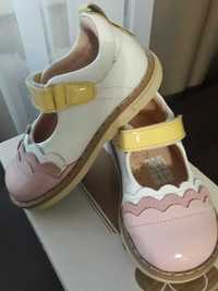 Нові Туфельки 22р для дівчинки, обувка
