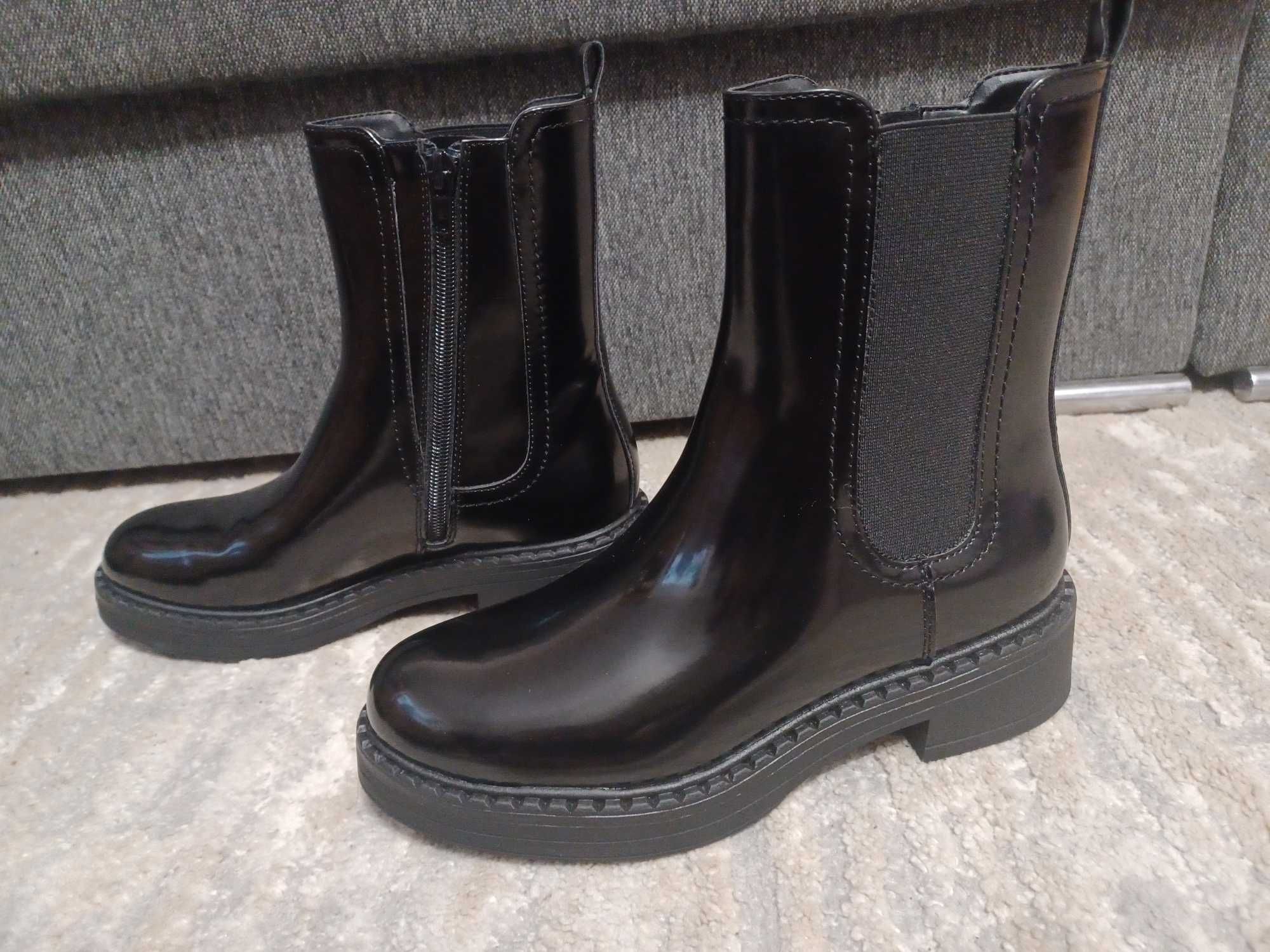 Botki, nowe, r.36, Deichmann