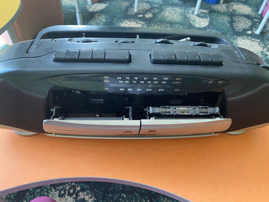 Рабочий магнитофон кассетный