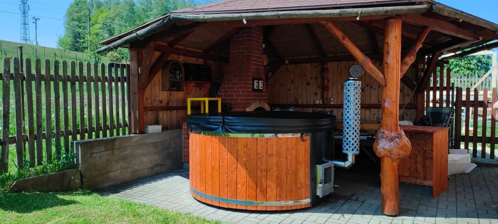 Balia ogrodowa- sposób na relaks.