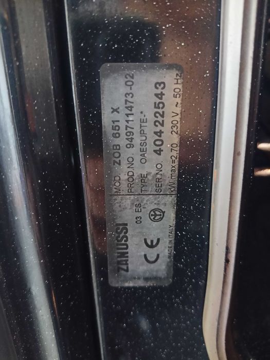 Forno eléctrico de encastrar Zanussi