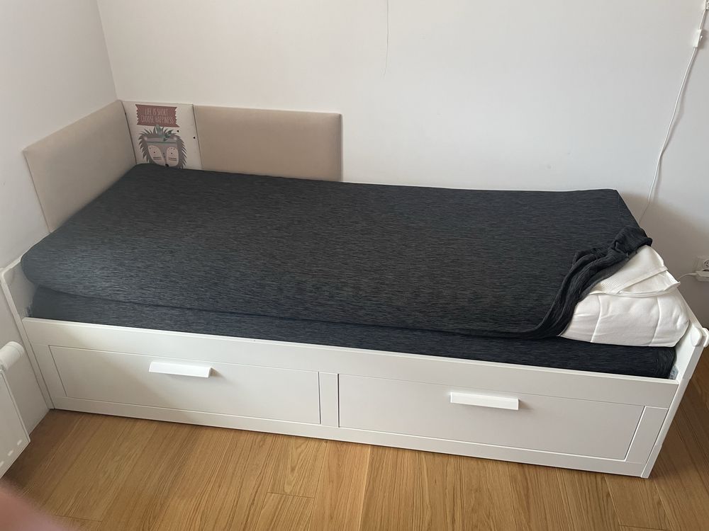 Łóżko BRIMNES ikea z materacami