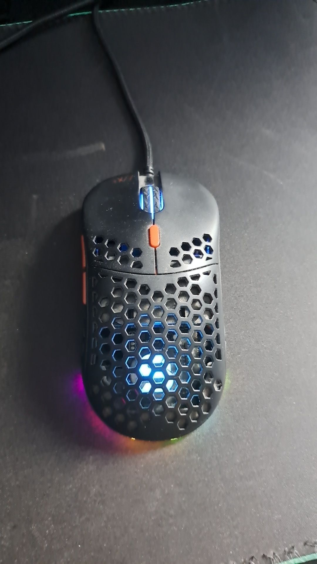 Myszka Spc Gear Linux Plus