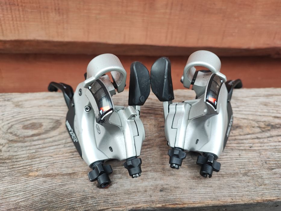 Klamkomanetki rowerowe Shimano Deore XT M750 3x9 Vbrake Retro MTB