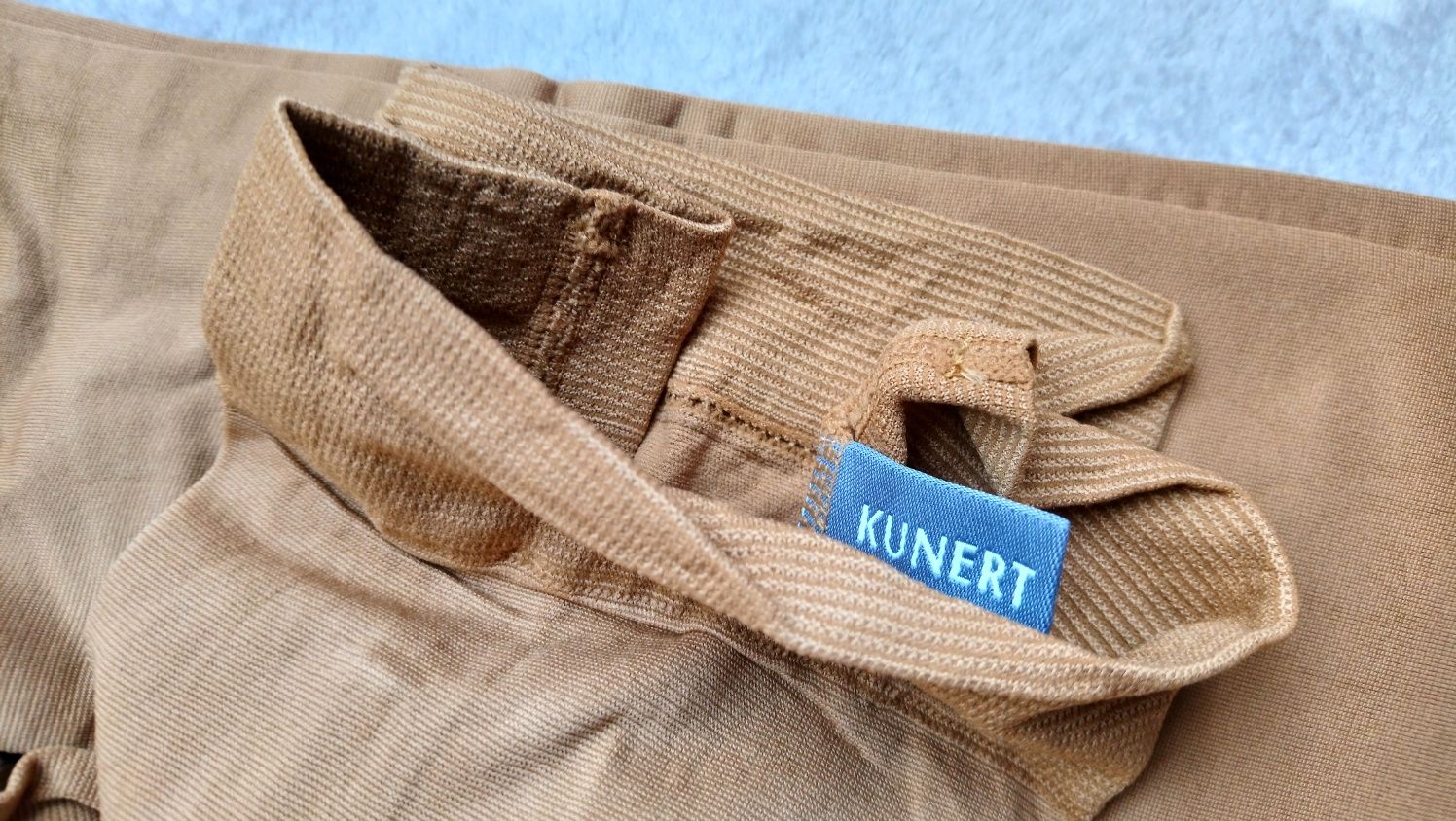 Rajstopy Kunert warm up 60den XL