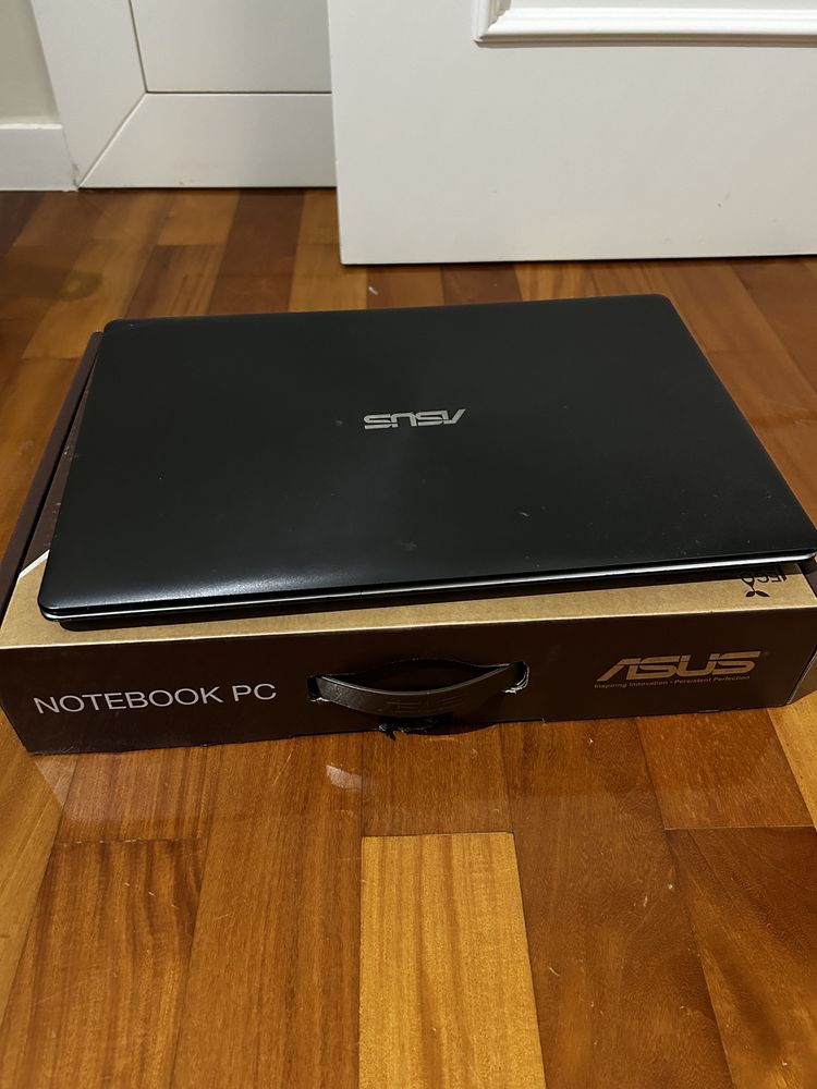 Portátil Laptop Notebook Asus K550C