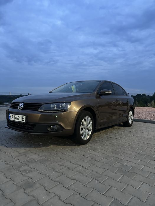 Volkswagen Jetta MK6