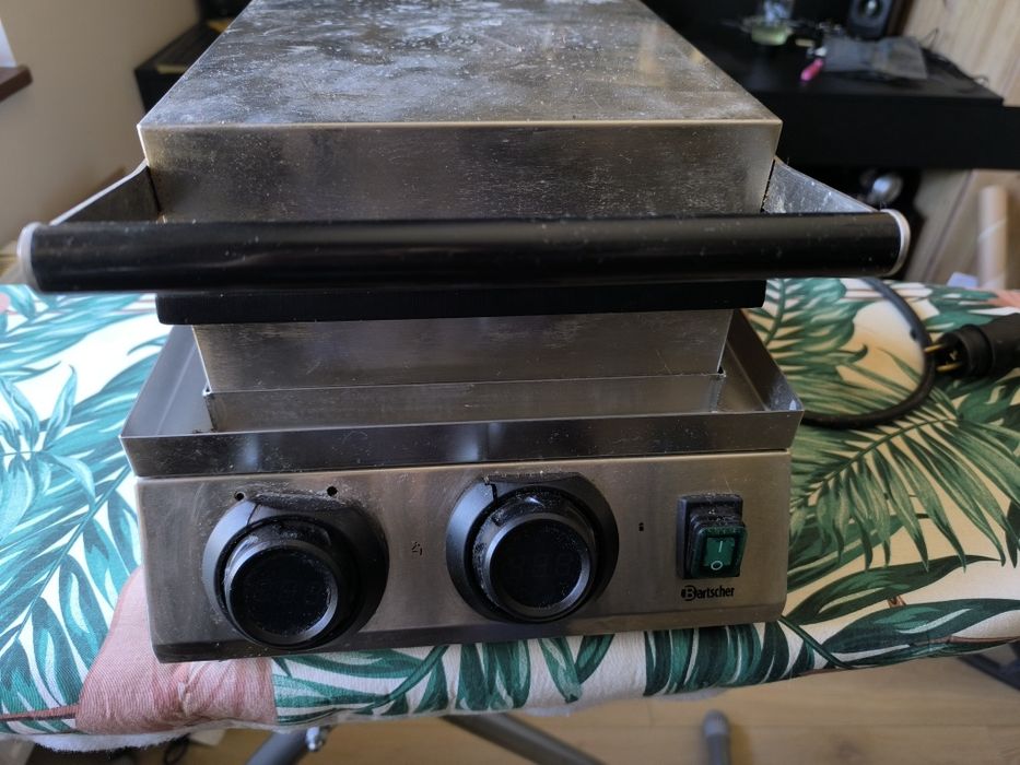 Gofrownica do gofrów na patyku Loli