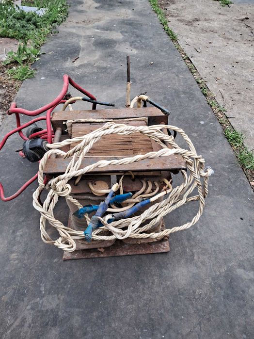 Трансформатор (сварка, зарядка)