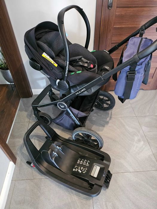Wózek MUUVO Quick 4.0 2w1 + fotelik z bazą isofix - używany + dodatki