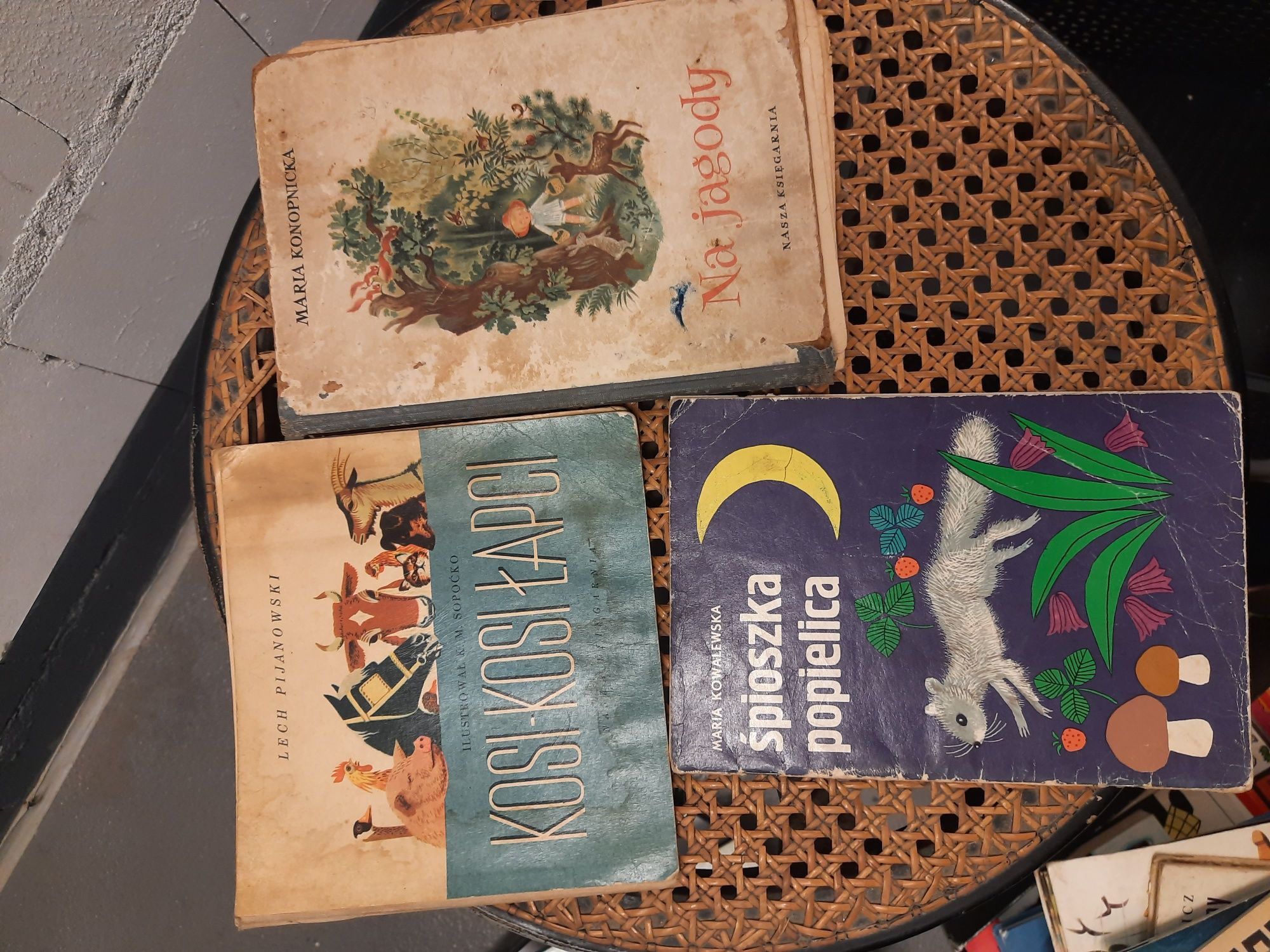 Cypisek, Przygody Nieumialka, bajki z lat 89tych