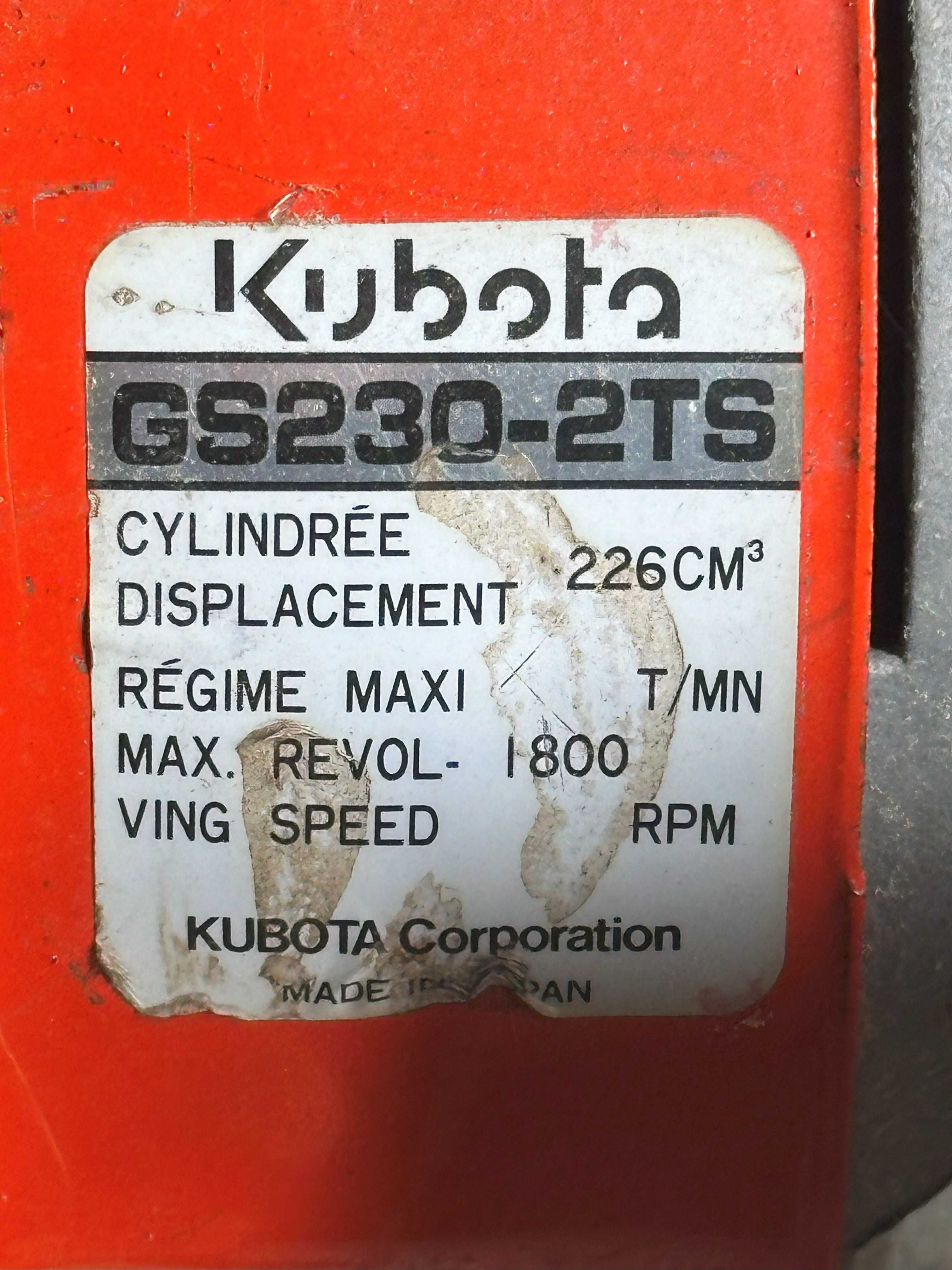 Motocultivador KUBOTA, bom estado