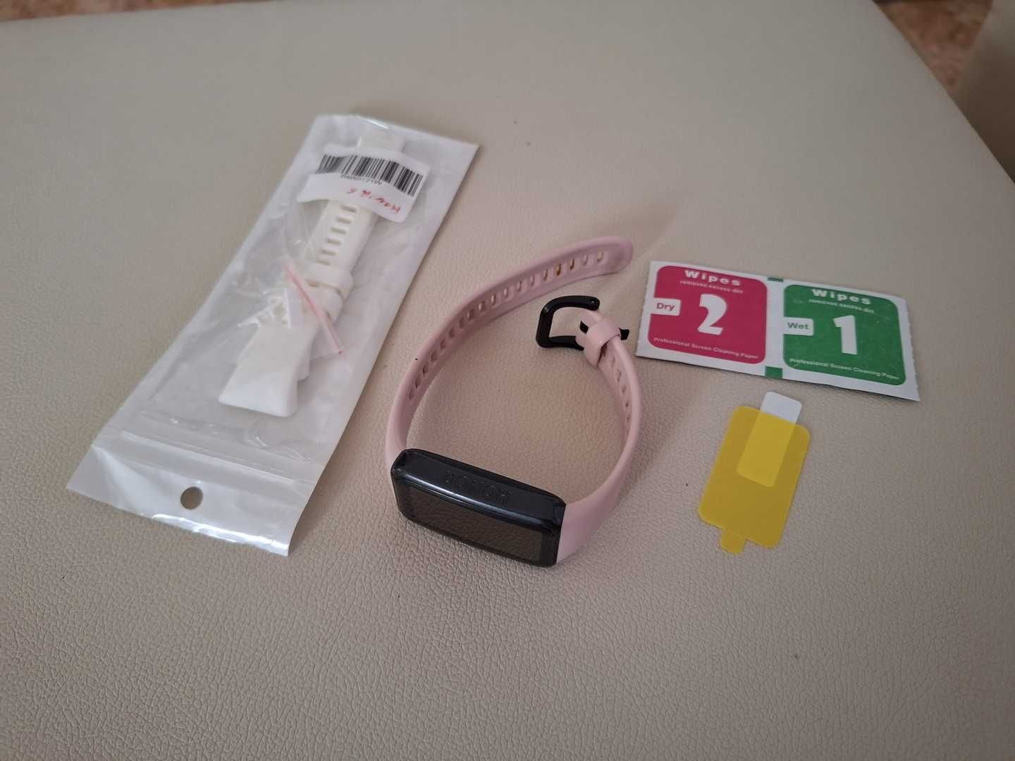 Huawei Honor Band 6 + Extras