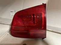 VW Tiguan 5n0 lift lampa prawy tył tylna w klapę