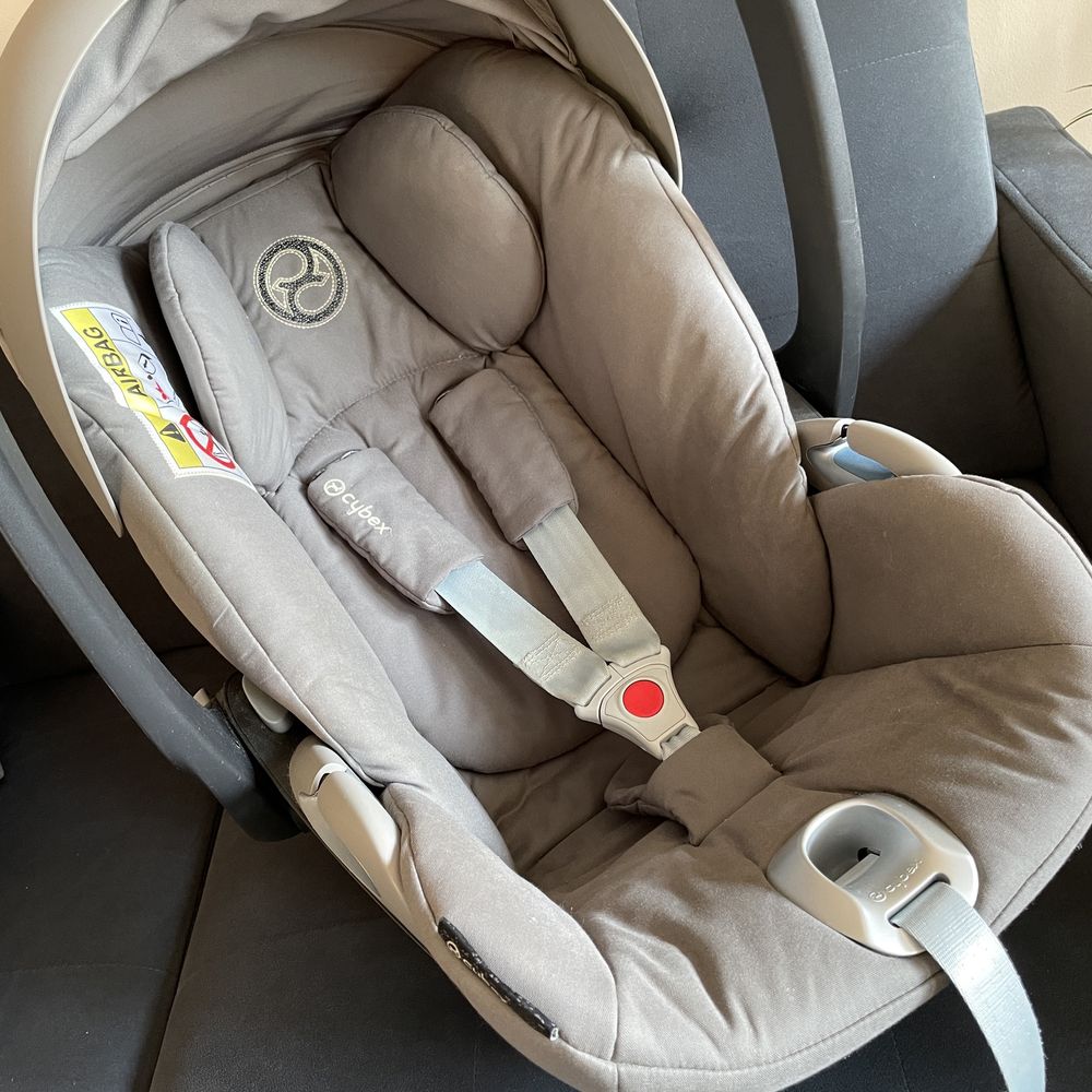 Fotelik samochodowy CYBEX Cloud Z i-Size Soho Grey rozkładany budka