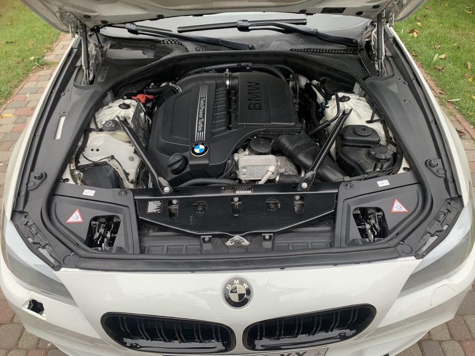 Разборка BMW F10 N57 N20 N55 N63 N13 фари крило бампер стопи двері