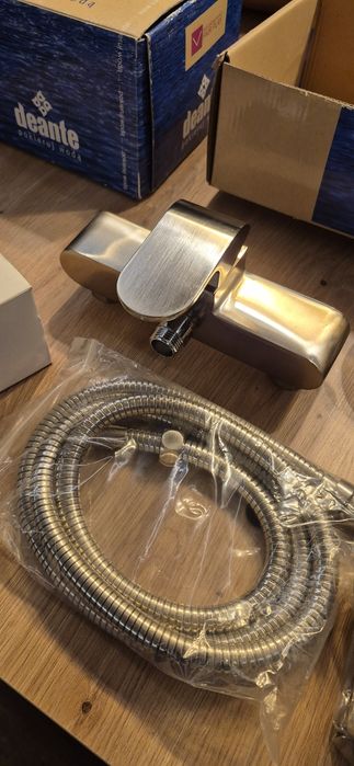 Bateria natryskowa Deante Primo Inox Kpl.