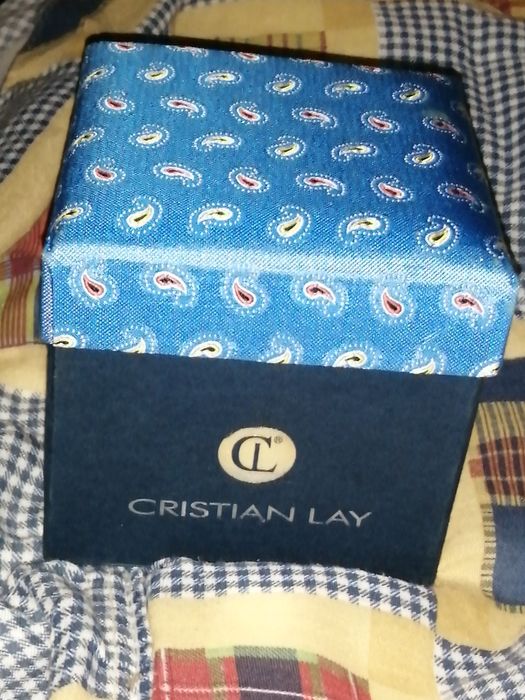 Conjunto novo em Caixa da Cristian Lay