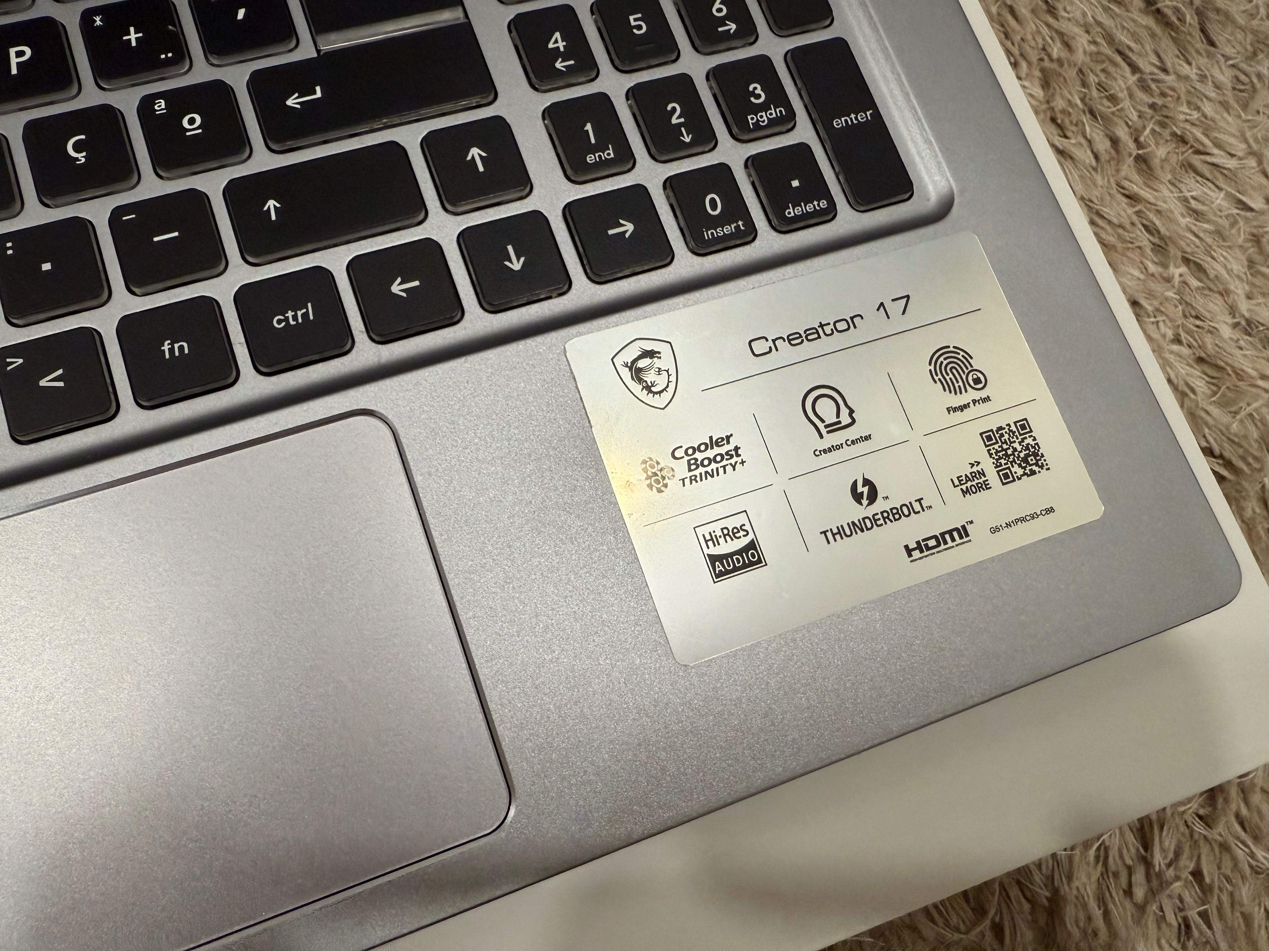 Portátil MSI creator 17