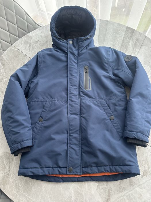 Продам демісізонну-зимову куртку Next