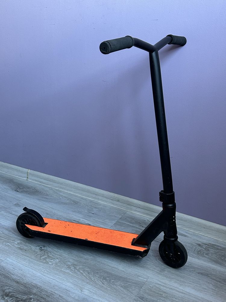 Трюковий самокат Hipe H1