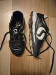 Buty do piłki nożnej ASTRO roz. 29