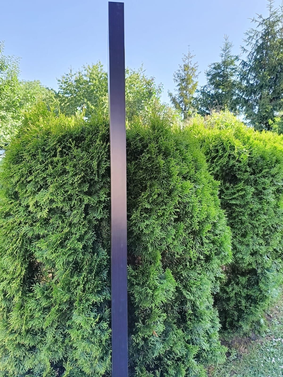Półka ścienna ze znanego sklepu