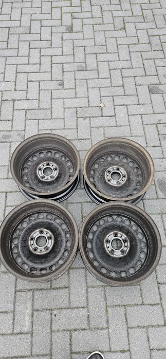 FELGI STALOWE 16 5x112 6.5J ET33 Vw ,Skoda +kołpaki orginały