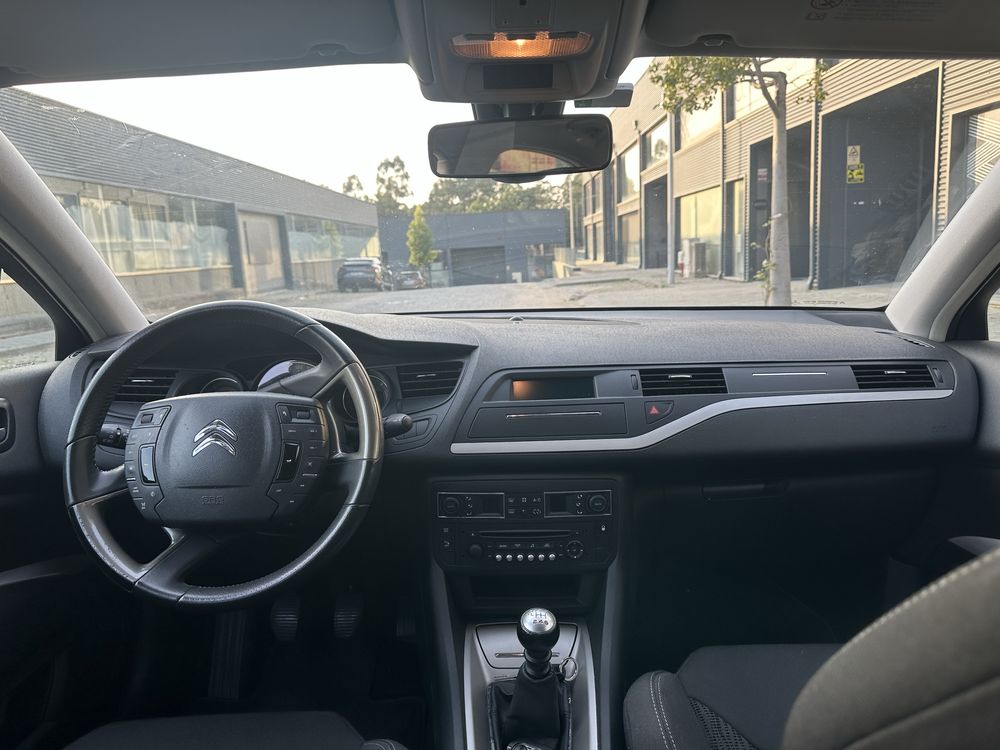Citroen C5 2.0 hdi APENAS 89 MIL KILOMETROS