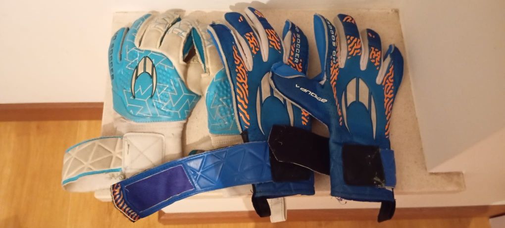 Chuteiras futebol 38 + luvas 38 + equipamento de treino guarda redes