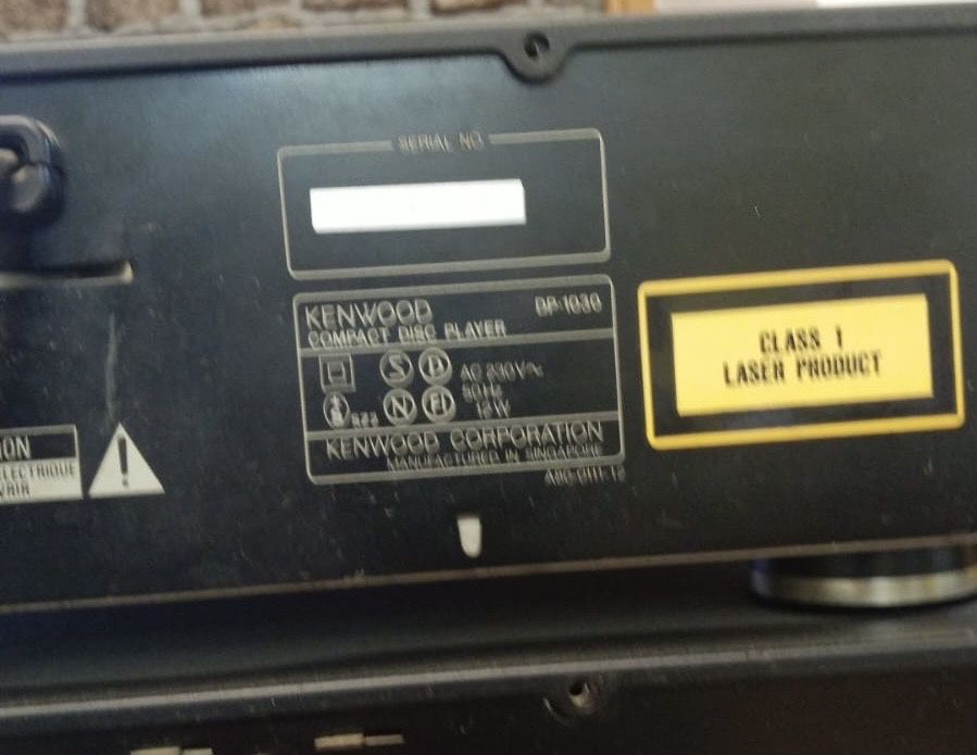 Wieża VINTAGE Kenwood(odtwarzacz CD, wzmacniacz, tuner)