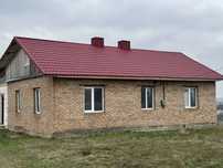 Окремий будинок. Сатиїв