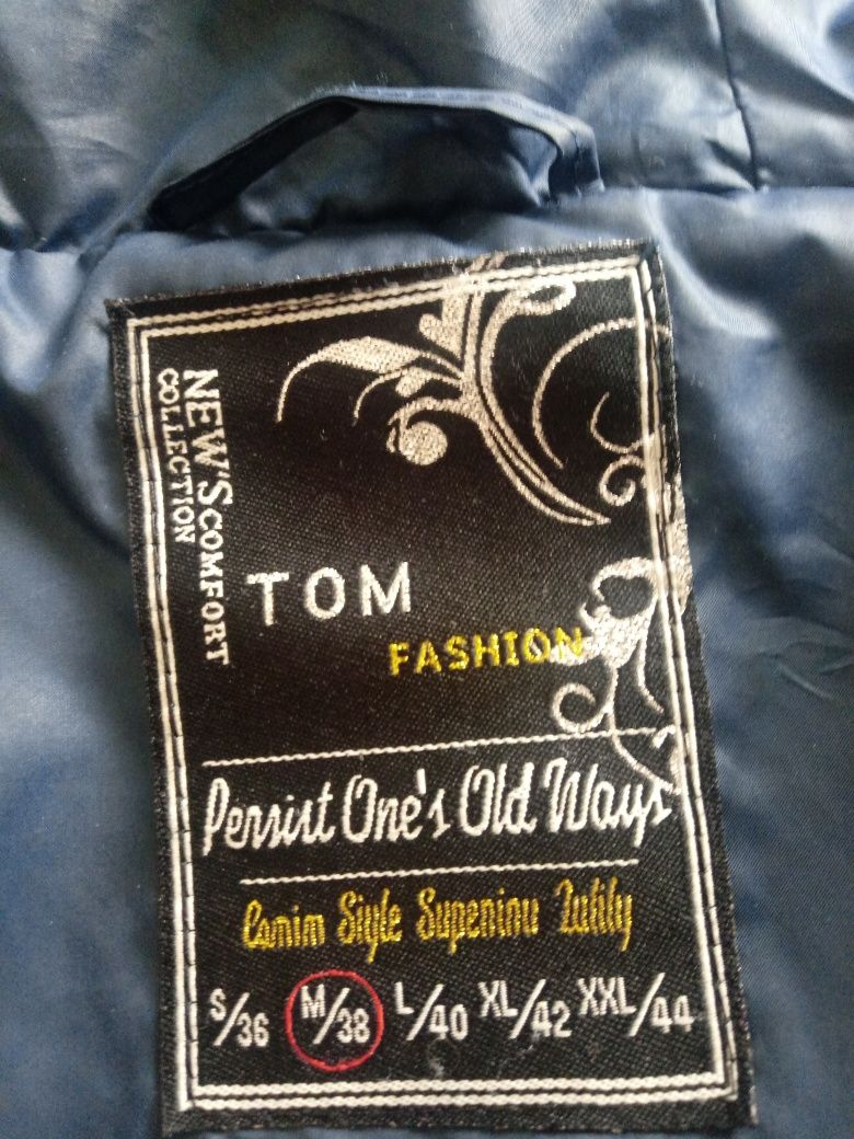 Ciepła kurtka w rozmiarze M; TOM Fashion NEW'Scomfort Collection