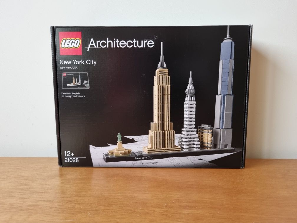 LEGO Architecture 21028 - New York City Skyline