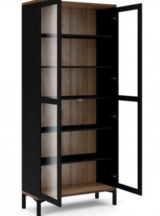 Przeszklona witryna na nóżkach Rommers czarna