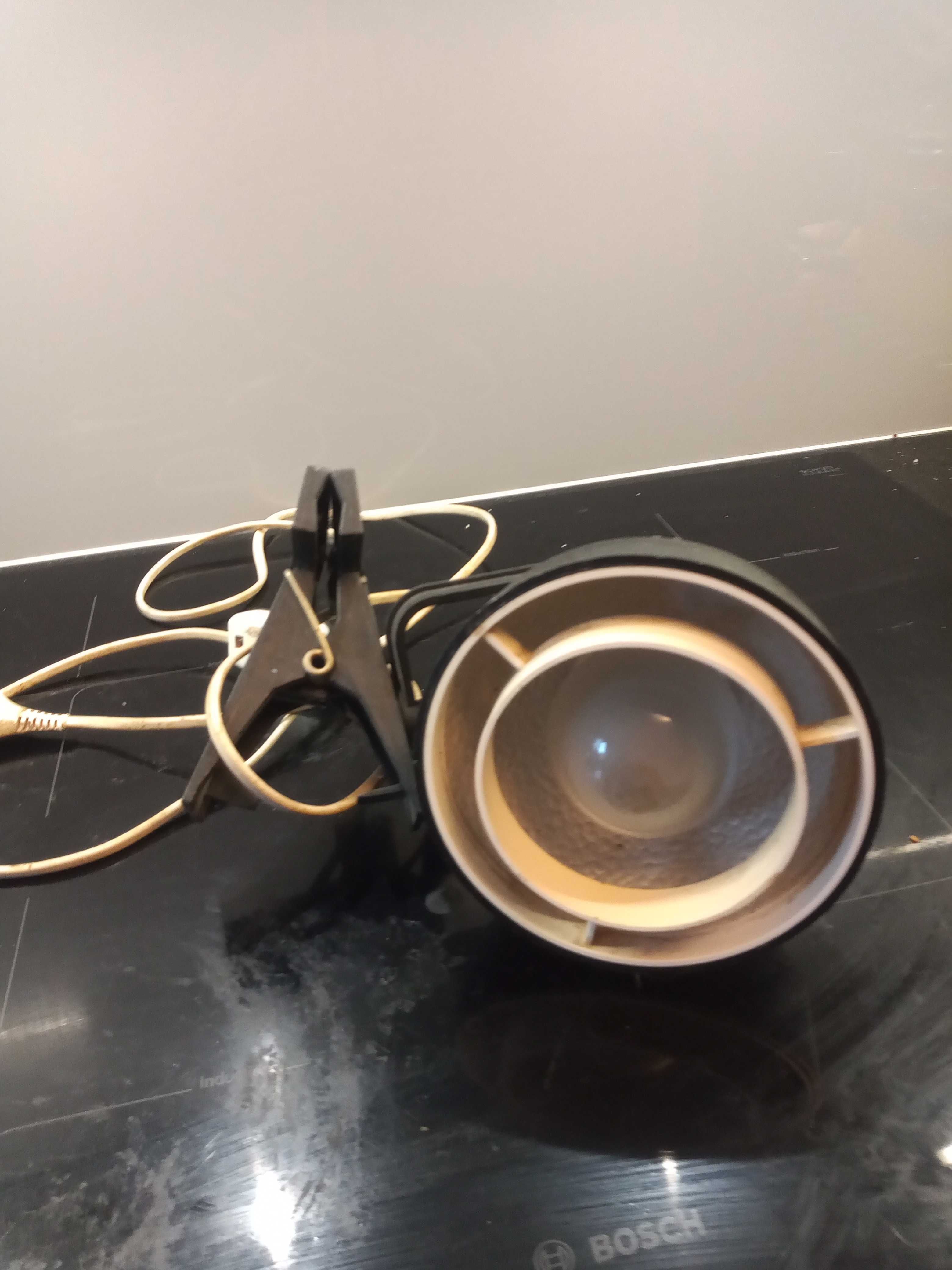 Lampa plastykowa z klipsem z okresu PRL-u, vintage,loft