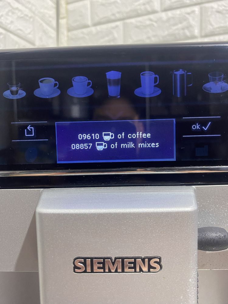 Кофемашина Siemens EQ 6 seria 300 cappucinno