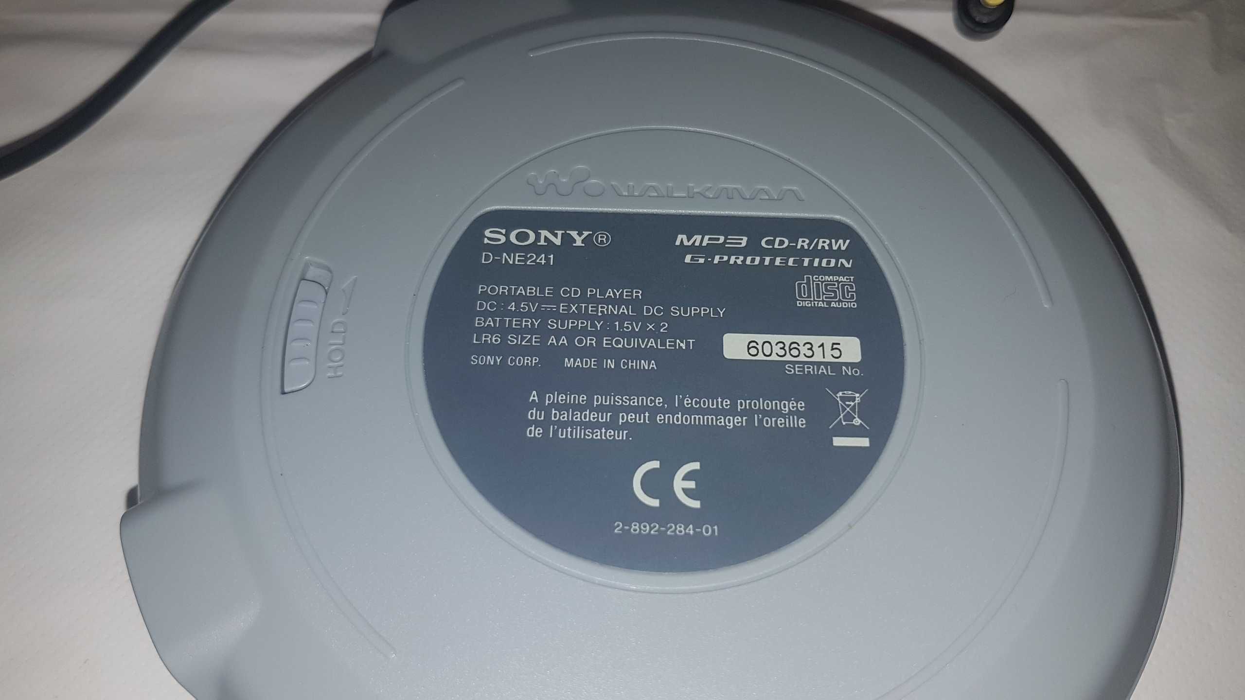 CD/mp3 плеер Sony Walkman D-NE 241 made in Japan/China
