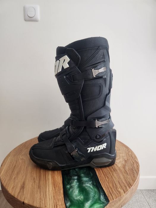 Боти  Thor Radial 44